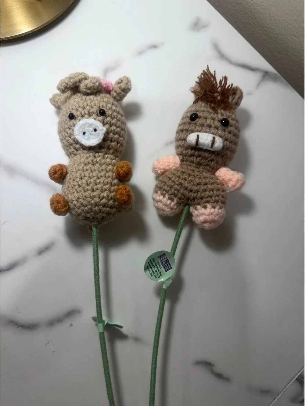 NWT  Crochet Highland Cow Pick